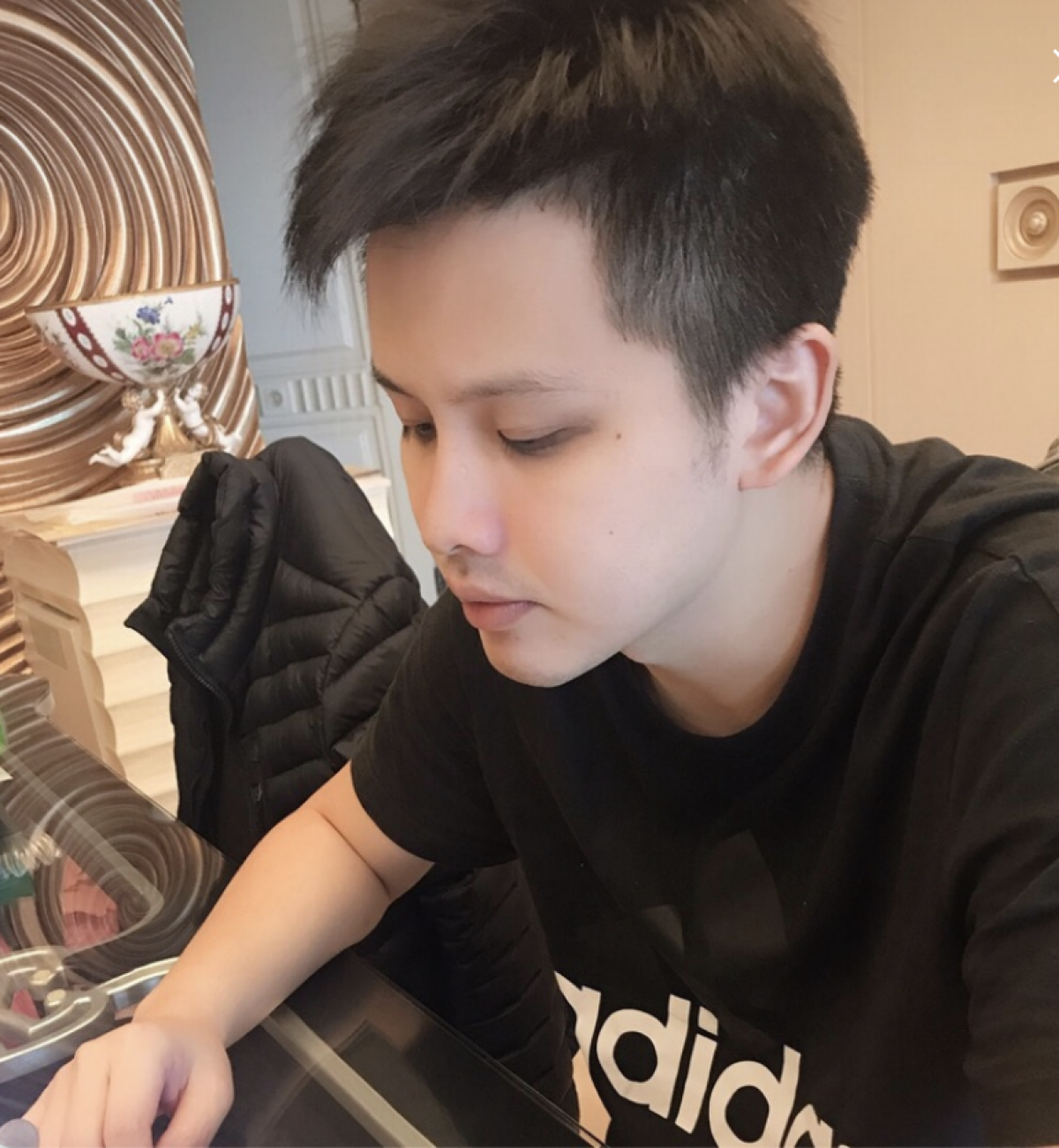 扶輪社社員肖像 - 李四